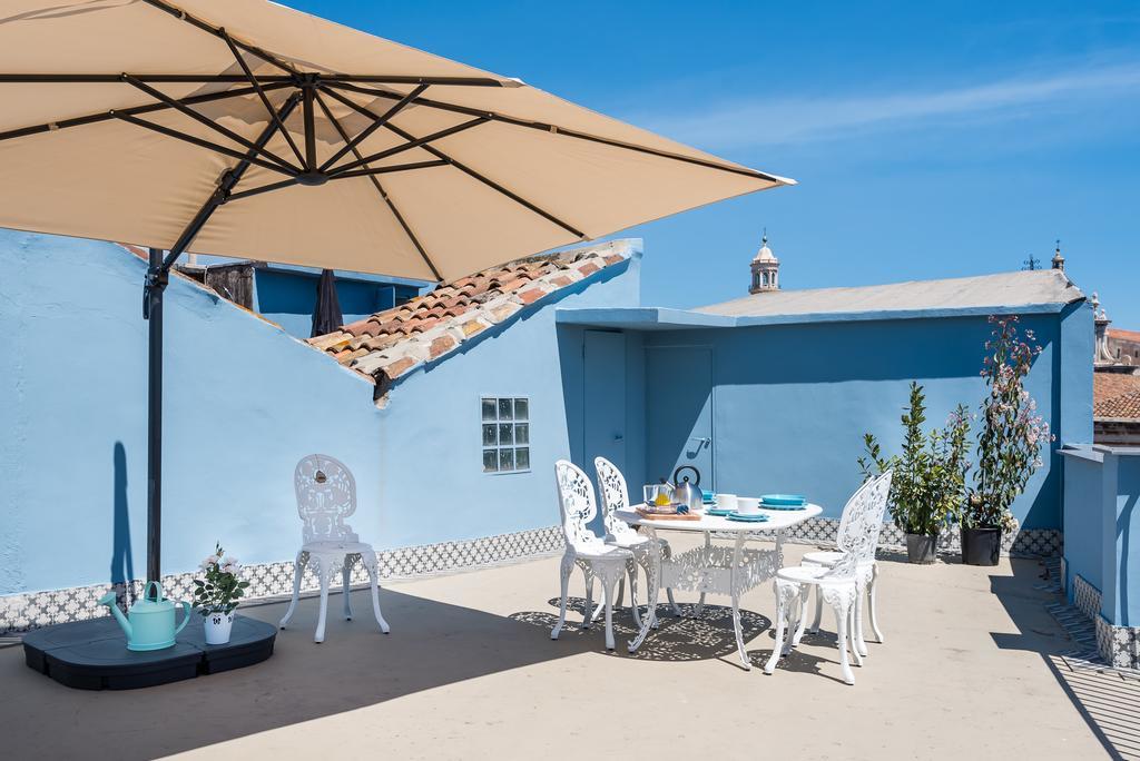 Апартаменты Duomo Housing Катания Экстерьер фото
